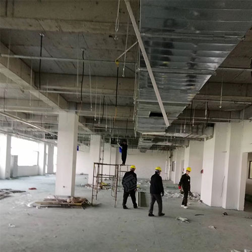 電子無(wú)塵車(chē)間吊頂前期工作-志遠(yuǎn)凈化工程項(xiàng)目